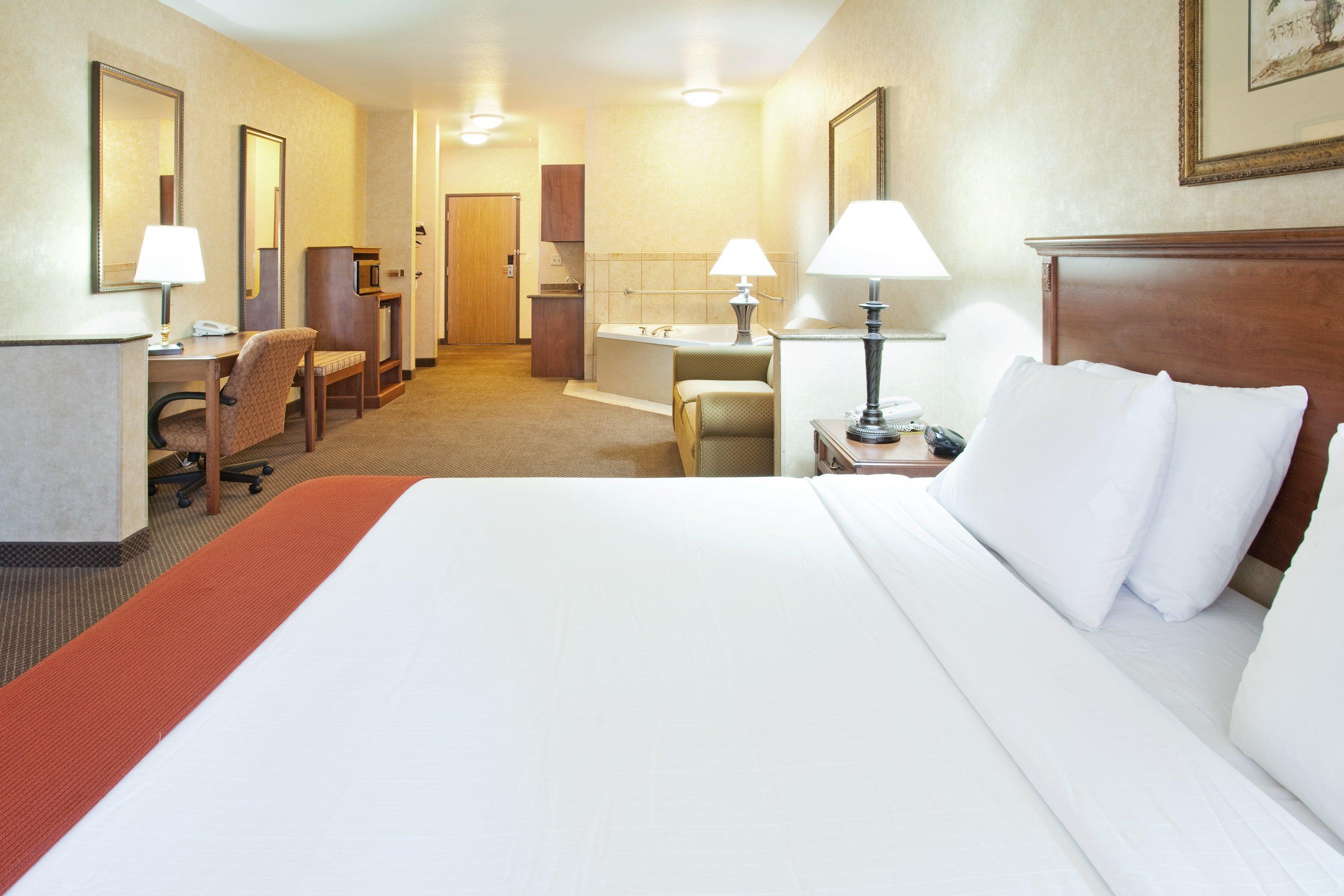 Holiday Inn Express Hotel & Suites Barstow By Ihg Bagian luar foto