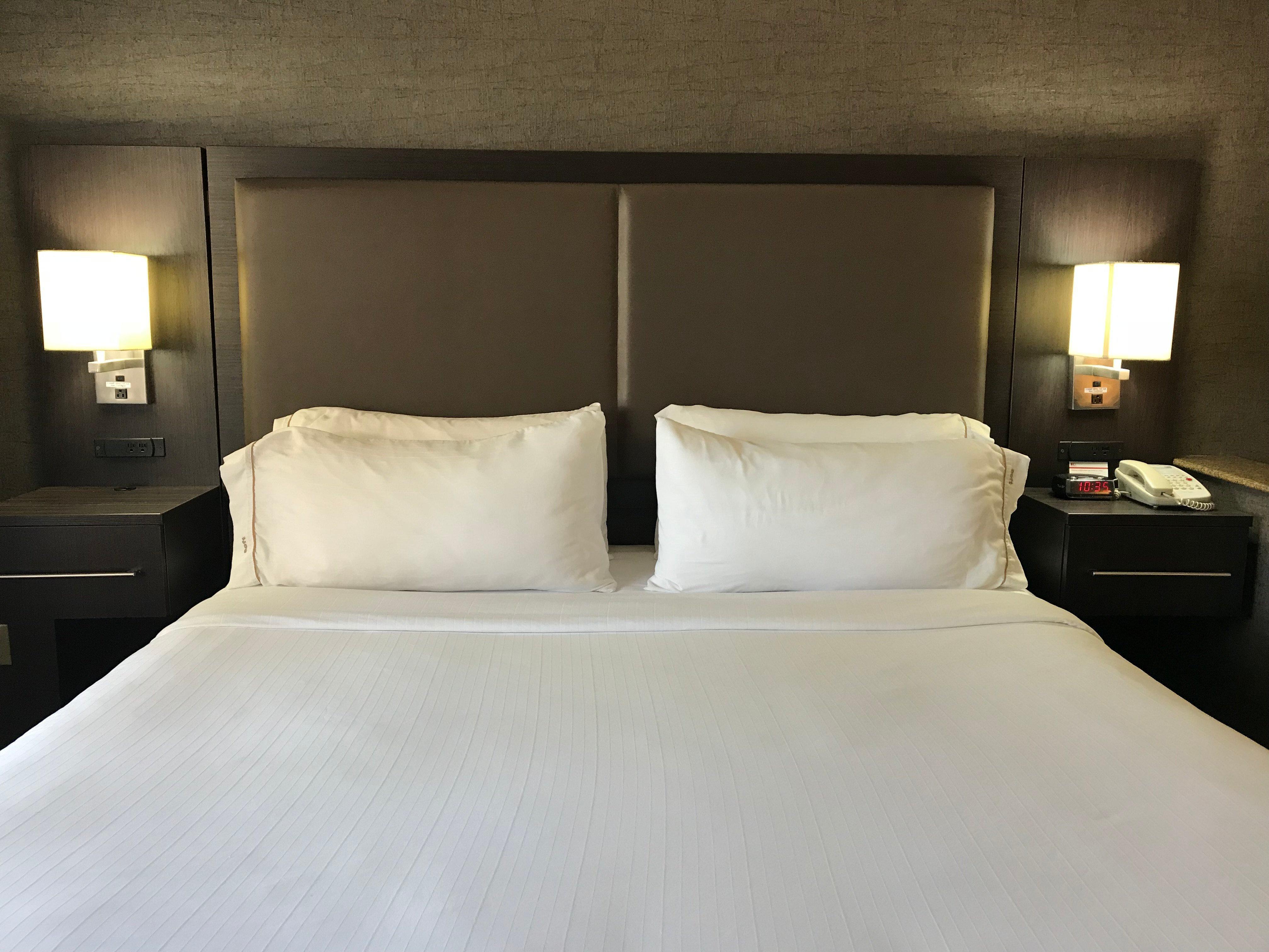 Holiday Inn Express Hotel & Suites Barstow By Ihg Bagian luar foto