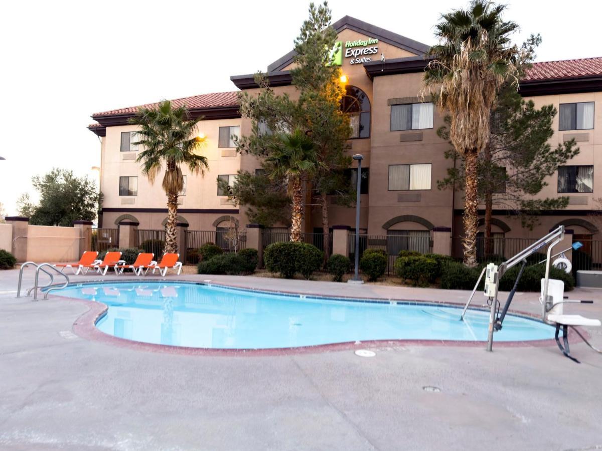 Holiday Inn Express Hotel & Suites Barstow By Ihg Bagian luar foto