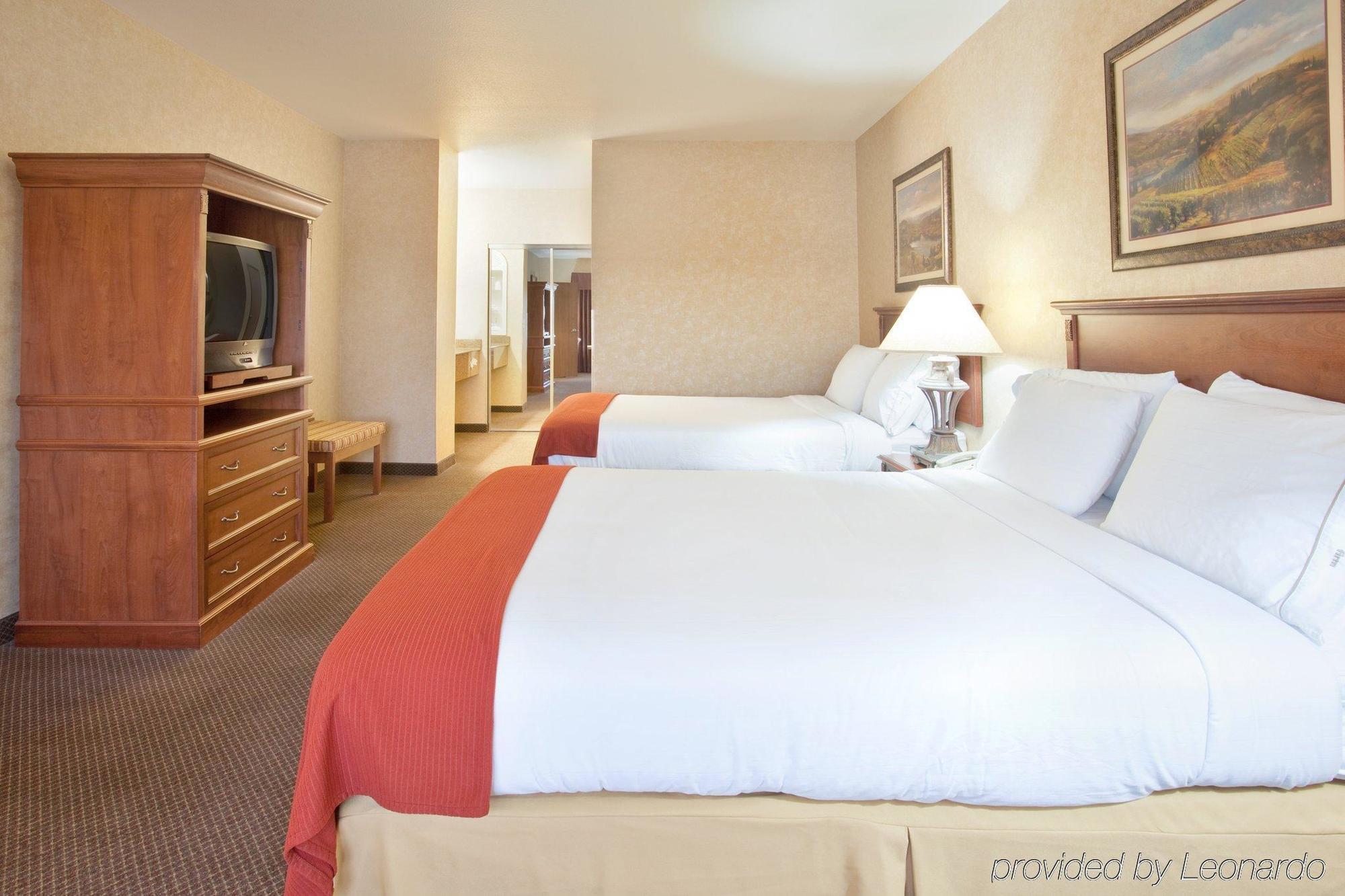 Holiday Inn Express Hotel & Suites Barstow By Ihg Ruang foto