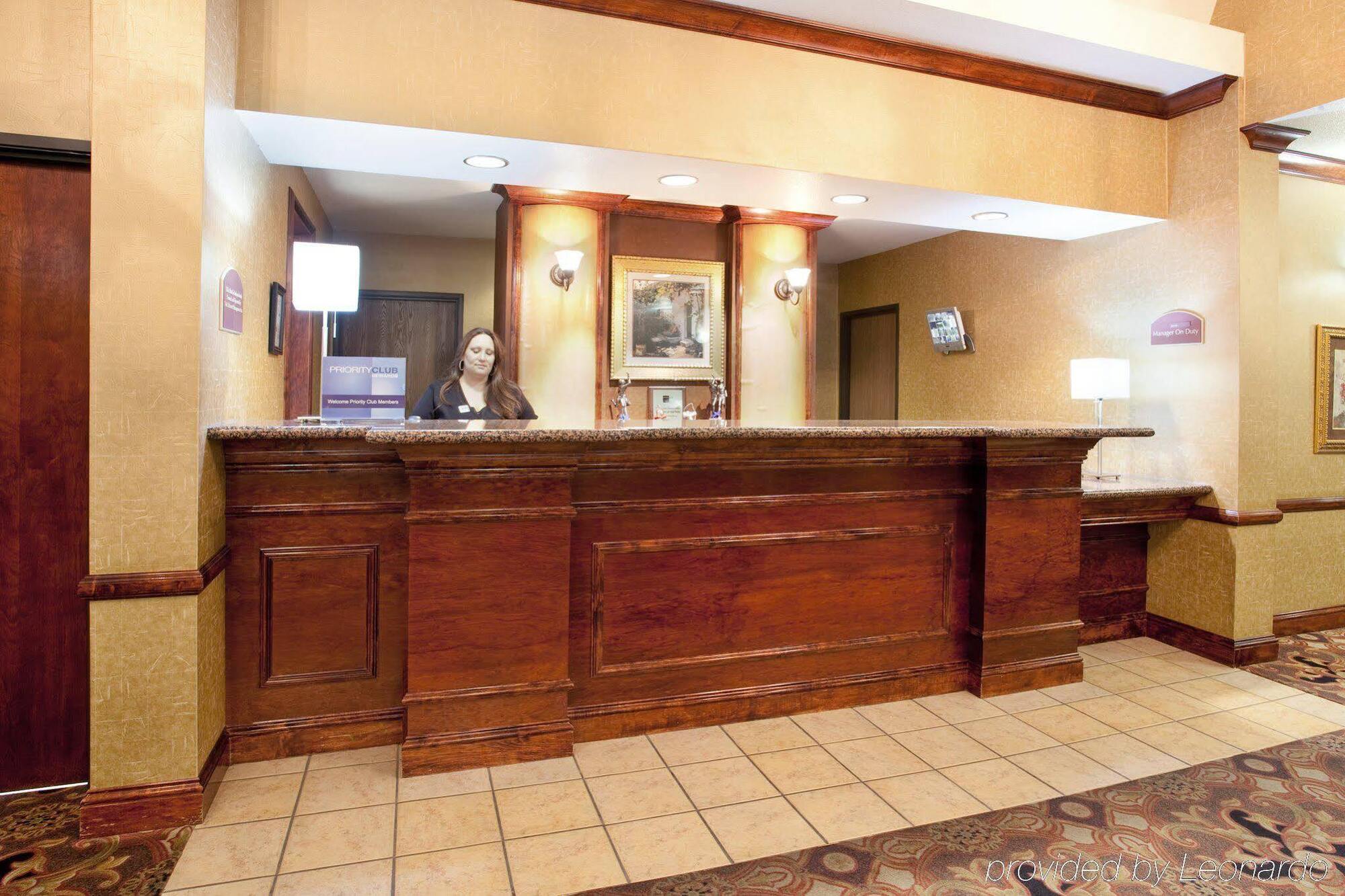 Holiday Inn Express Hotel & Suites Barstow By Ihg Bagian luar foto